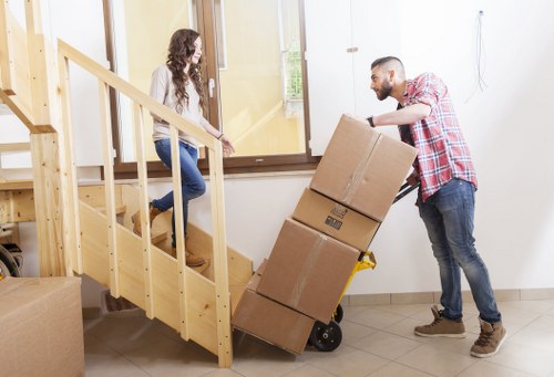 Free quote policy for Westwickham storage customers reviewing estimates